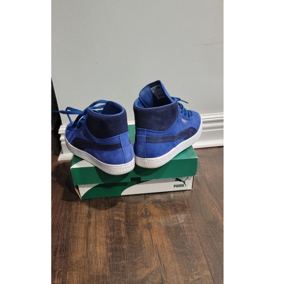 COPY - Puma mid classic sneakers size 7 in mens/8.5 in womens. - Picture 3 of 4